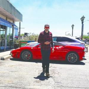 Meet your Posher, Justin